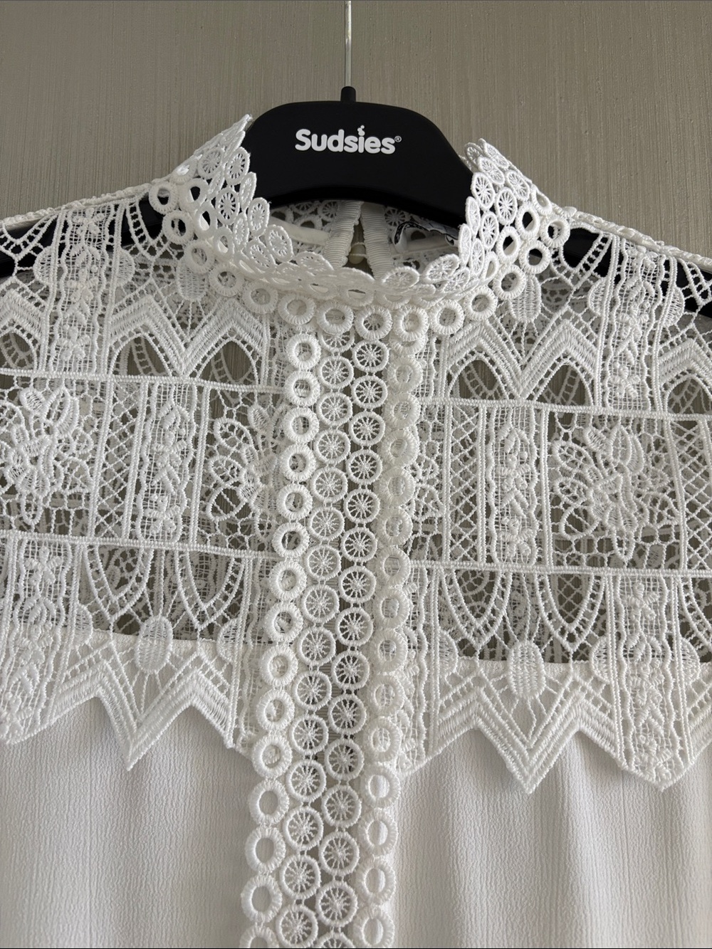 ALEXIS LACE TOP - Picture 3 of 5
